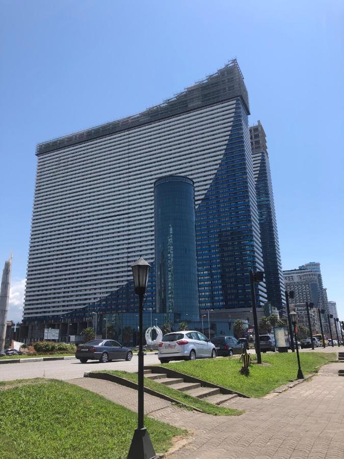 Apart Twin Lola Batumi Kültér fotó